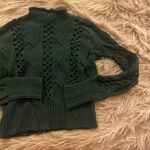 Forest green cowl neck Express long sleeved sweater - Picture 3 of 6